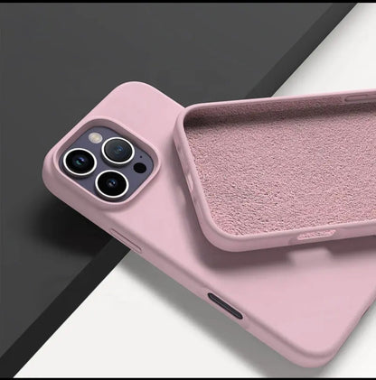 IPHONE SILICONE CASE WITH METAL RING